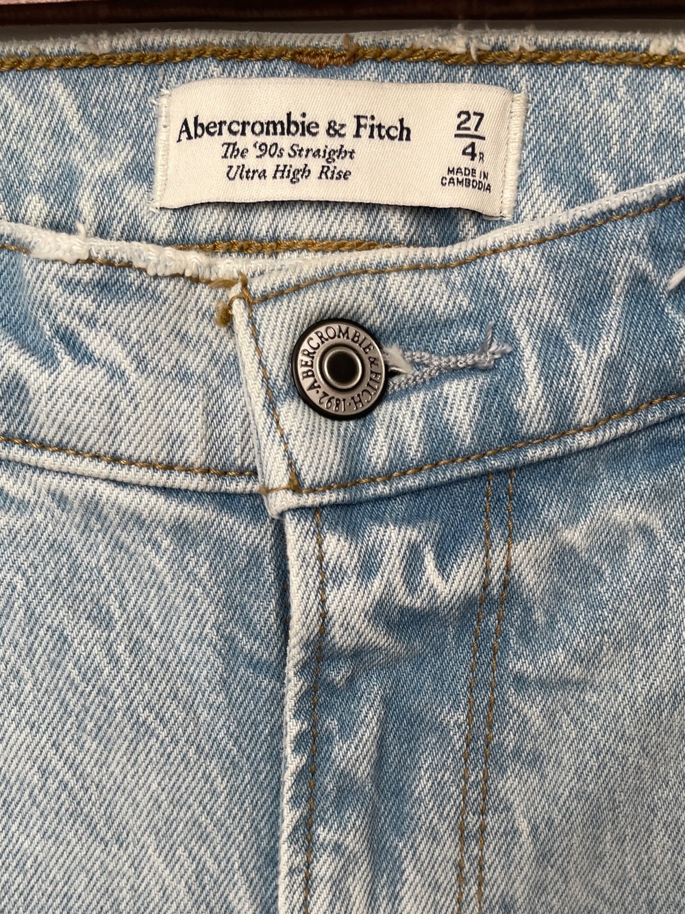 Abercrombie & Fitch size 27 the 90s straight ultra high rise Jeans - Picture 4 of 7